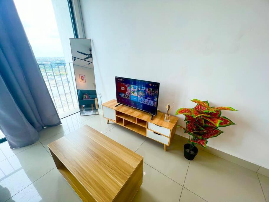 D 1-5Pax Cozy Home Trefoil Setia Alam 3Bed Wifi &Tv Shah Alam Setia City Mall Exterior foto